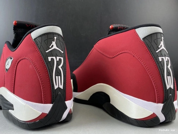 14 AIR 487471-006 TORO GYM RED JORDAN RETRO 0620
